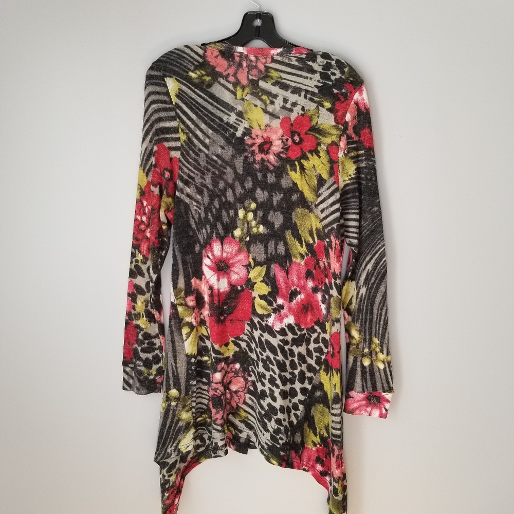 Mechant Sweater - Picture 6 of 7